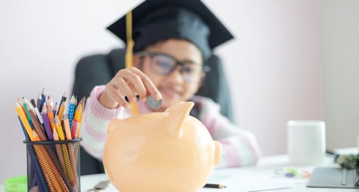 4 Unusual Ways To Save Money on College - Working Mom Blog | Outside ...